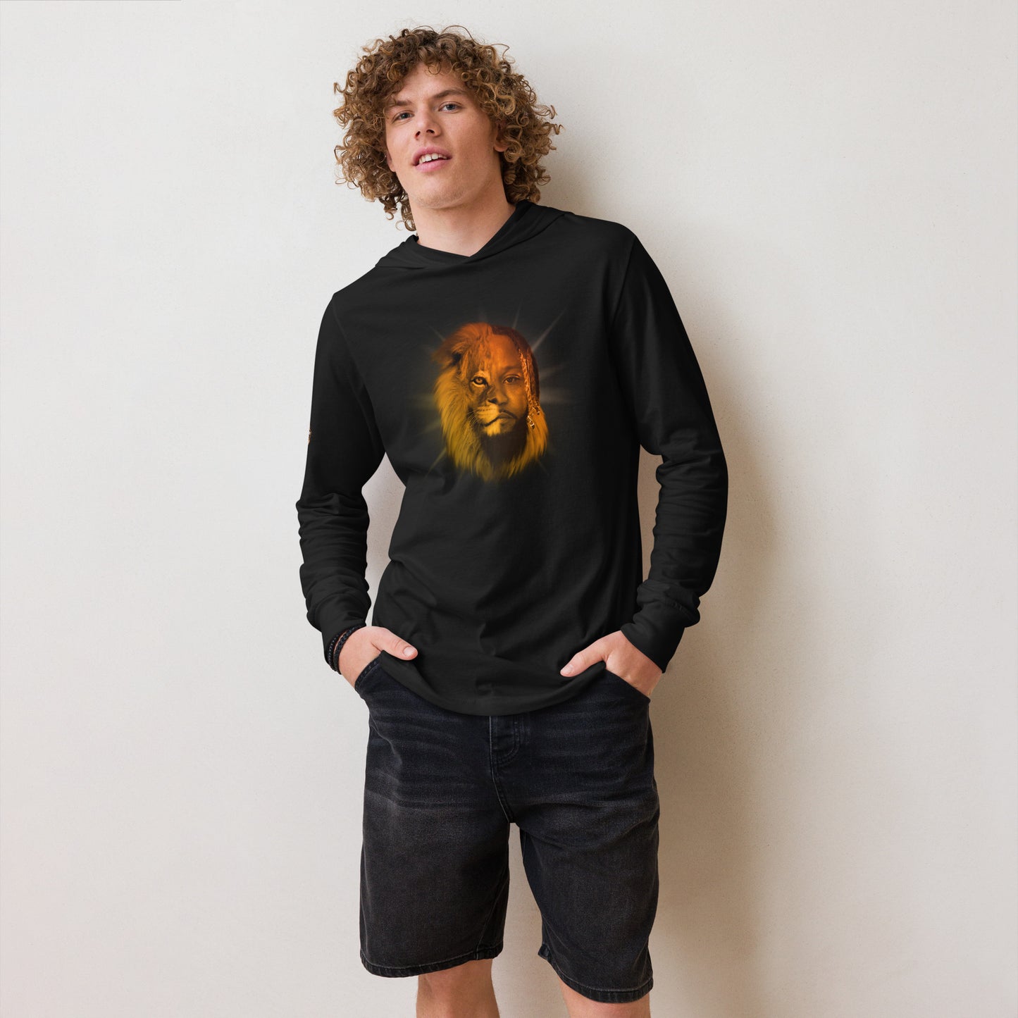 Swazy Lion Hooded long-sleeve tee