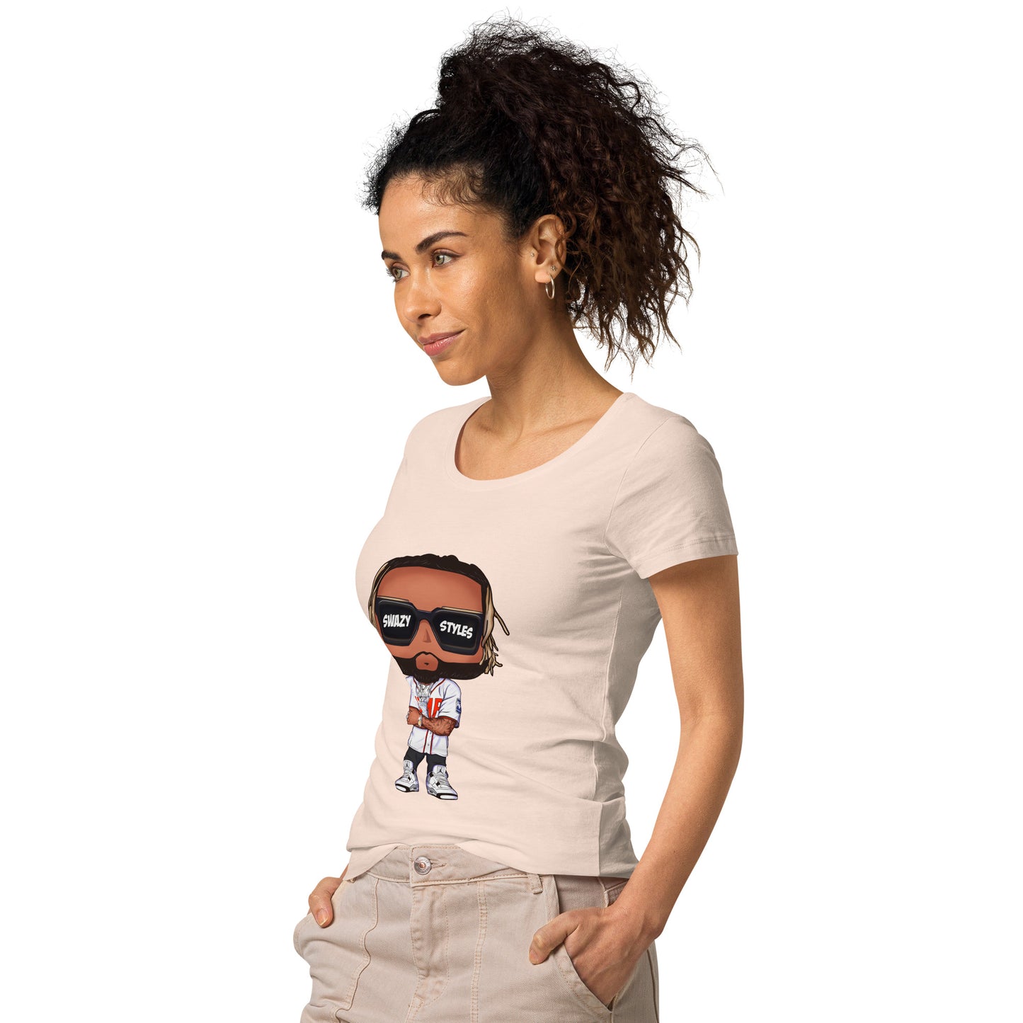 Swazy Women’s Love is Love Fly T-shirt