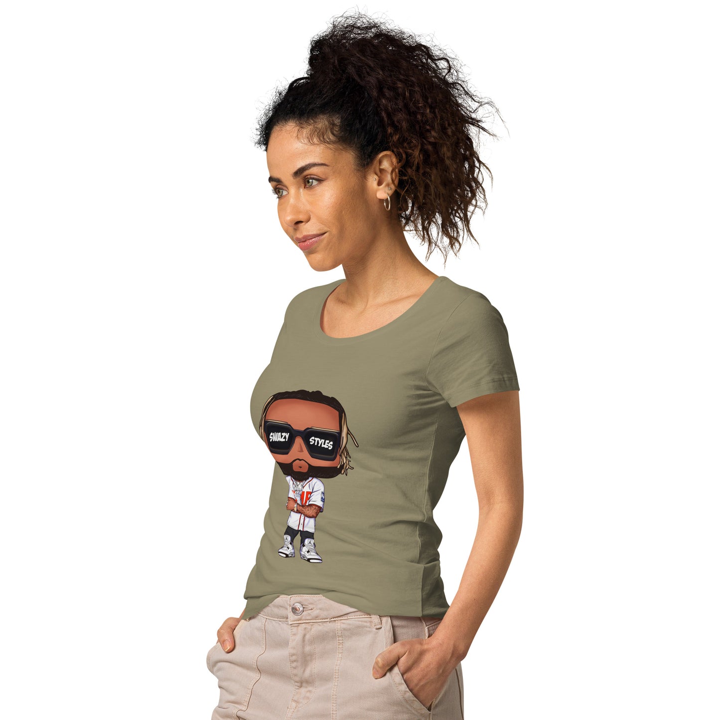 Swazy Women’s Love is Love Fly T-shirt