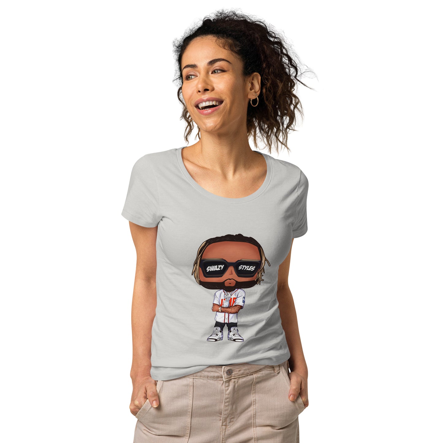 Swazy Women’s Love is Love Fly T-shirt