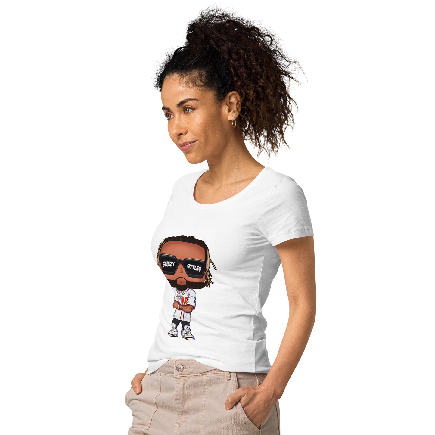 Swazy Women’s Love is Love Fly T-shirt